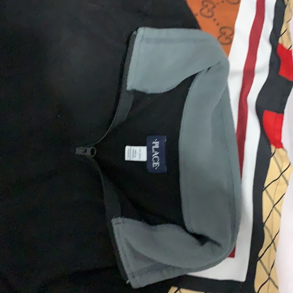 Black PLACE sweater - Picture 13 of 17